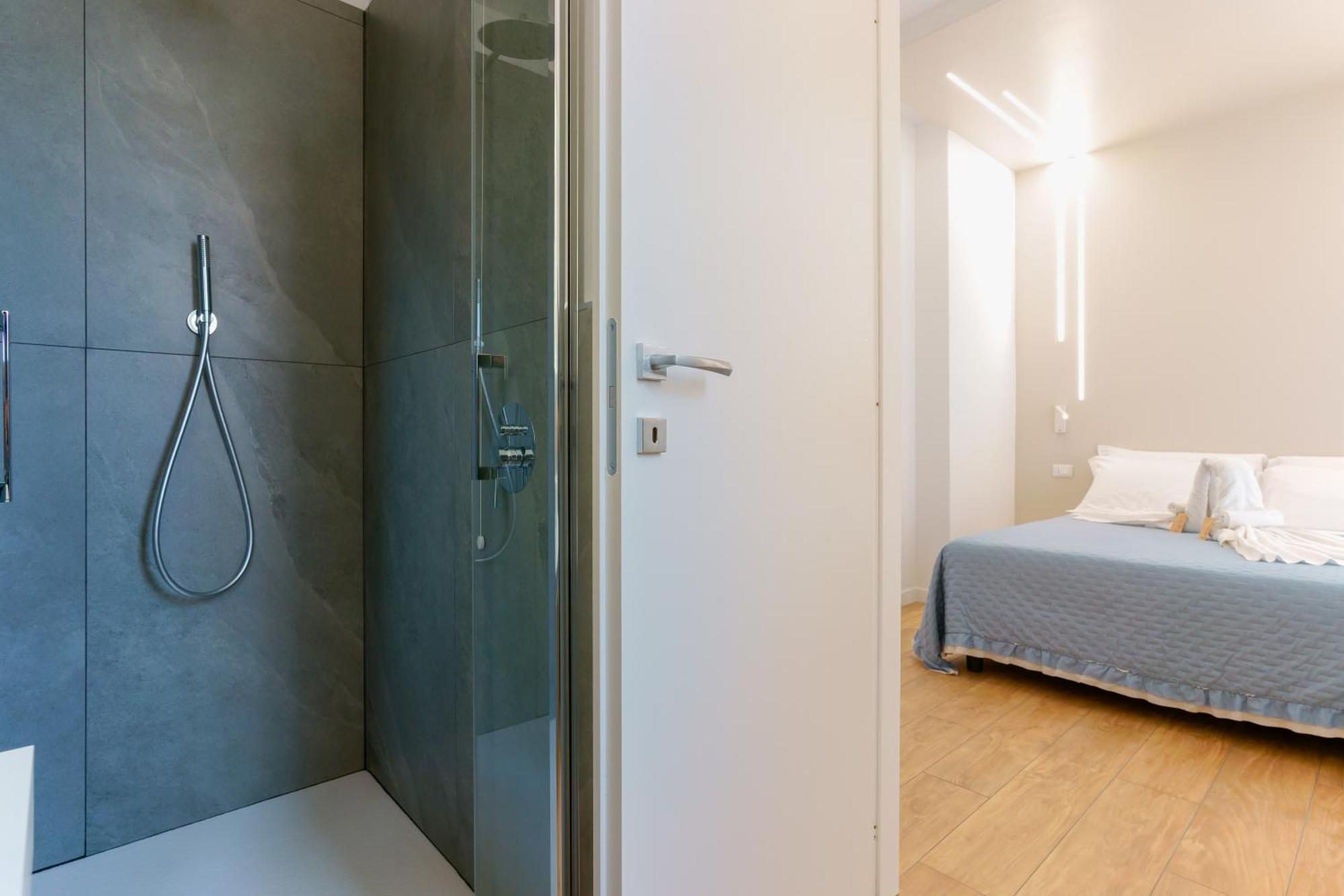 Aqua Comfort Rooms - Eja Sardinia Cagliari Exterior photo